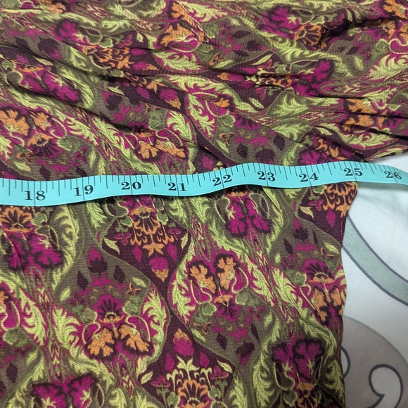 Women's Multicolor Patterned Top - Picture 3 of 4